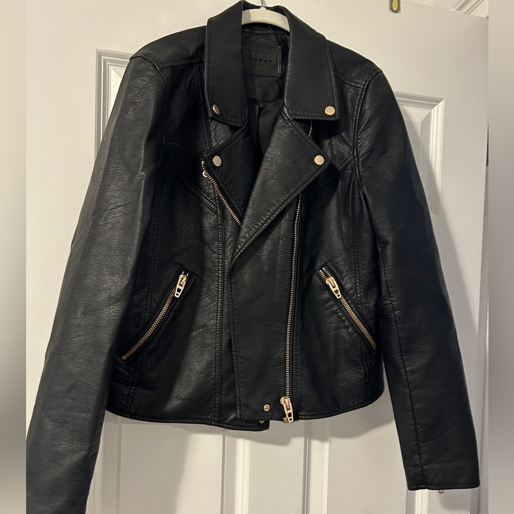 BLANKNYC FAUX LEATHER JACKET XL